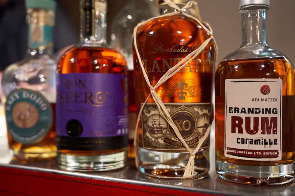 Branding Rum caramille und weitere Rum Flaschen